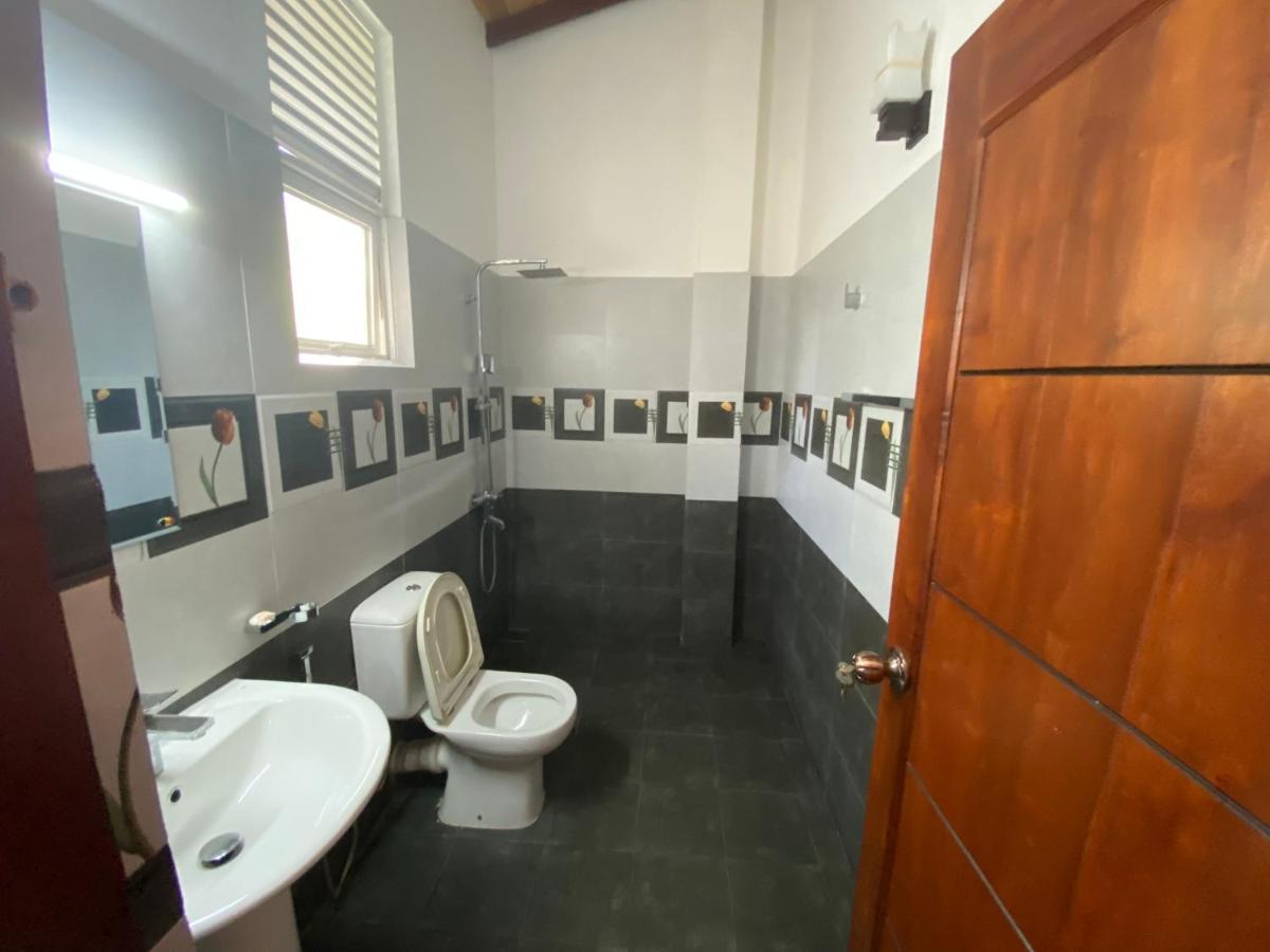 The Kingslayer Resort Negombo Bagian luar foto
